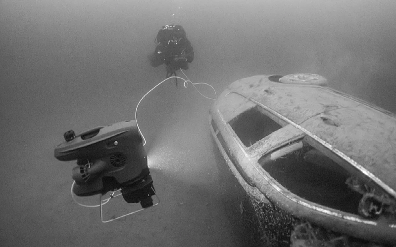 fig1-auv-rov-underwater-800x500 fig1-auv-rov-underwater-800x500