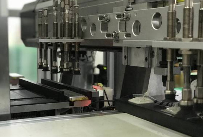 Weighing and Scanning After Side Sealing