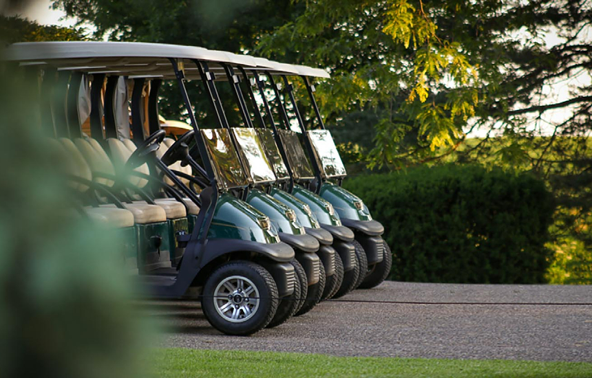 How to Choose the Best 48V Golf Cart Battery: LiFePO4 vs Lead-Acid